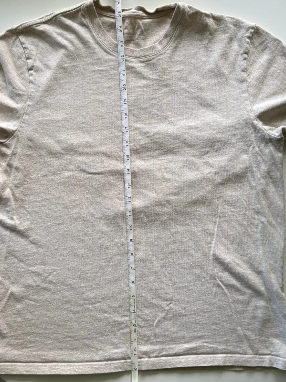 Everlane Men's Premium-Weight Crew T-Shirt - Heather Oatmeal - Size L - Picture 4 of 9